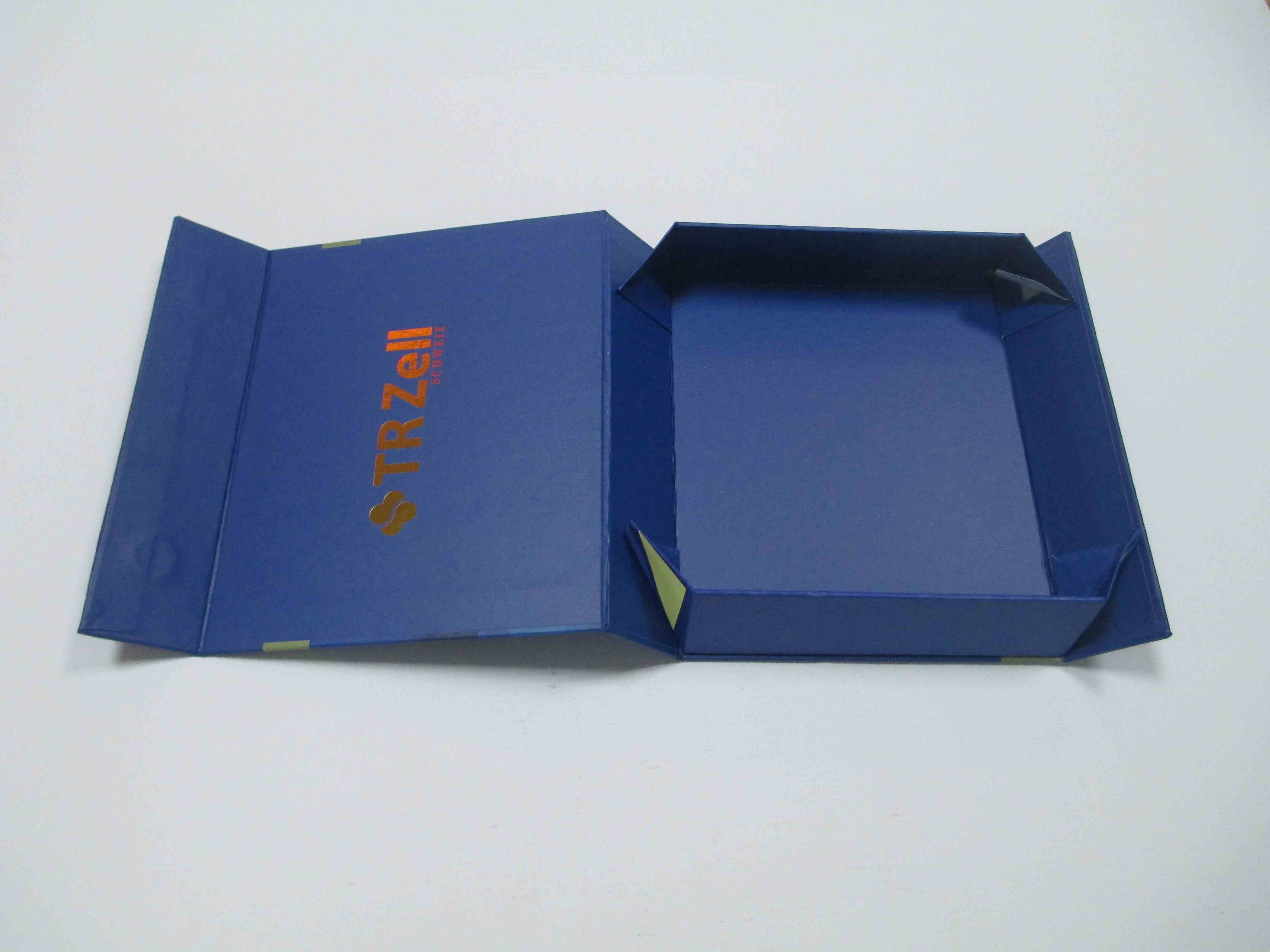 Foldable box  3
